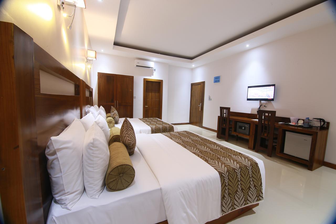 Rivendell Hotel Kandy Exterior photo
